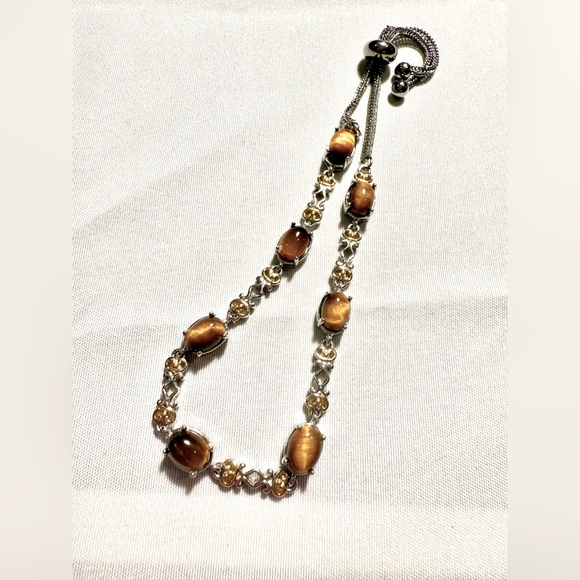 Wire Wrapped Tiger's Eye Pendant Necklace - Picture 4 of 7